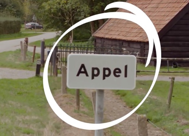 Samsung chơi quá trội, tặng không Galaxy S9 cho cư dân một làng mang tên Appel - Ảnh 2.