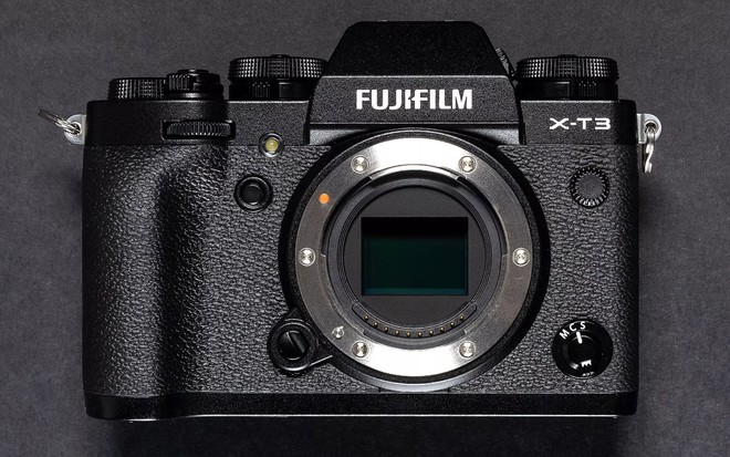 Fujifilm chính thức ra mắt máy ảnh X-T3: cảm biến Xtrans 26 MP, EVF mới, quay phim 4K 60p - Ảnh 1.