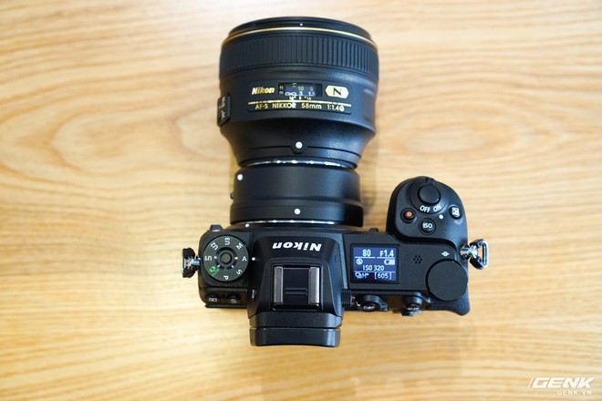 Trên tay nhanh hàng nóng Z7 - Chiếc máy ảnh không gương lật Full-frame đầu tiên của Nikon - Ảnh 16.