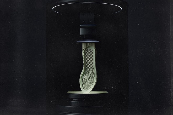 adidas Futurecraft 4D - Đôi giày sử dụng oxy và ánh sáng tạo nên phần đế mở bán chính thức vào 18/1, giá gần 7 triệu đồng  - Ảnh 6.