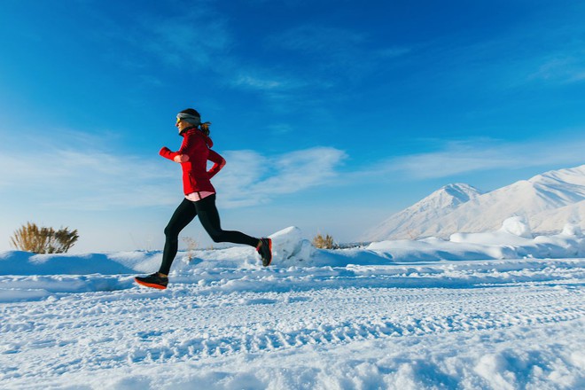 Tập thể dục ngoài trời lạnh có giúp bạn đốt cháy nhiều calo hơn? 