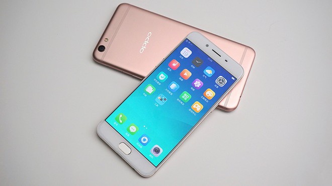  Oppo hốt bạc trong năm 2017 nhờ chiến dịch PR rầm rộ 