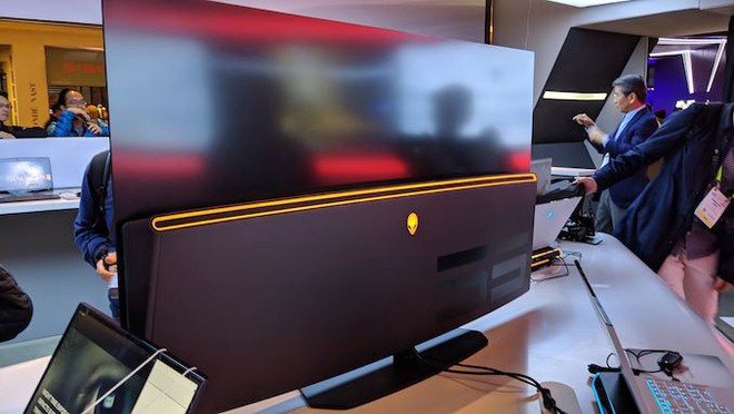 [CES 2019] Alienware trình làng màn hình OLED chuyên game, 55 inch, 4K, 120Hz - Ảnh 2.