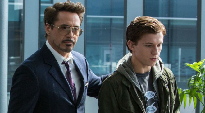Fan Marvel lo lắng cho số phận của Iron Man sau khi trailer Spider-Man: Far From Home lên sóng - Ảnh 1.