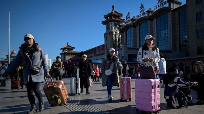 Trung Quốc bắt đầu cuộc “xuân vận”: Ước tính có 3 tỷ chuyến đi trong vòng 40 ngày tới để về nhà ăn Tết - Ảnh 13.