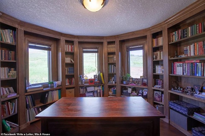 Không thể bán dinh thự 30 tỷ, bà chủ Canada quyết định tặng nhà cho người văn hay chữ tốt - Ảnh 7.