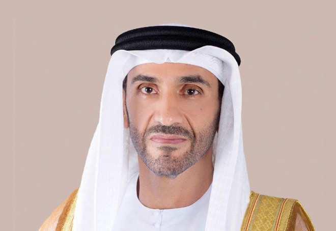 Góc nhiều tiền: Hoàng tử UAE mua sạch vé trận bán kết Asian Cup 2019, không cho CĐV Qatar vào xem - Ảnh 1.