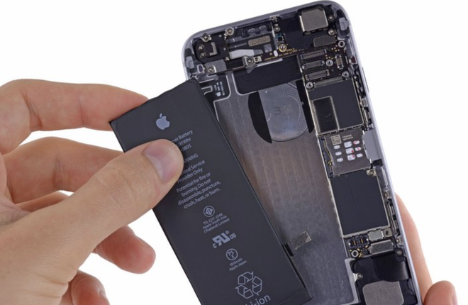 Hóa ra Apple vừa thừa nhận việc làm chậm iPhone cũ đúng là cách giúp bán được nhiều iPhone mới hơn - Ảnh 2.