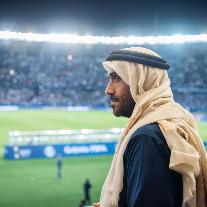 Hoàng tử UAE mua sạch vé, không cho dân Qatar vào xem bán kết Asian Cup quyền lực đến mức nào? - Ảnh 13.