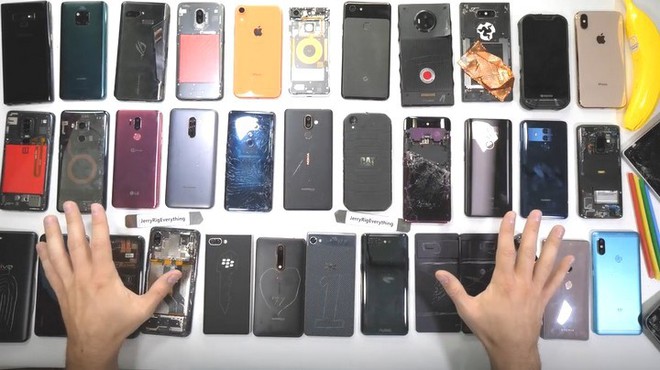 JerryRigEverything công bố danh sách những chiếc smartphone bền bỉ và yếu ớt nhất năm 2018 - Ảnh 5.