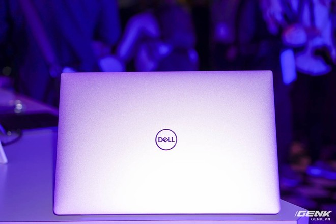 [CES 2019] Dell công bố laptop siêu mỏng XPS 13 (2019): Webcam cuối cùng cũng trở lại đúng vị trí! - Ảnh 8.