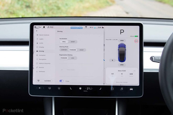 Cận cảnh nội thất và hệ thống thông tin giải trí trên Tesla Model 3 - Ảnh 17.