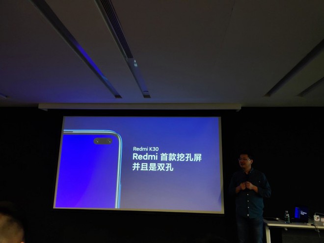 Xiaomi xác nhận Redmi K30 sẽ có màn hình đục lỗ như Galaxy S10 , hỗ trợ 5G - Ảnh 1.