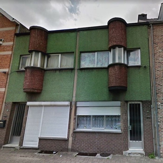 Những toà nhà ở Bỉ xấu nhưng ai cũng phải liếc nhìn - Ảnh 10.