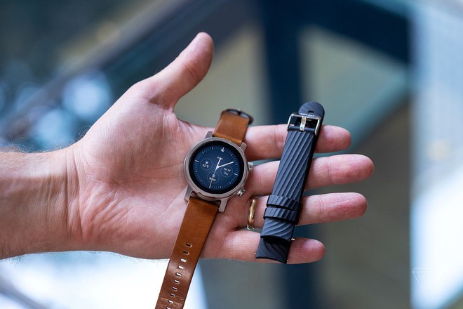 Moto 360 được hồi sinh sau 4 năm vắng bóng, giá 349 USD - Ảnh 9.