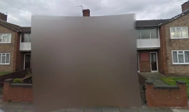 Ngôi nhà bí ẩn bị xóa mờ trên Google Maps Street View: bí mật gì đang được che giấu? - Ảnh 3.