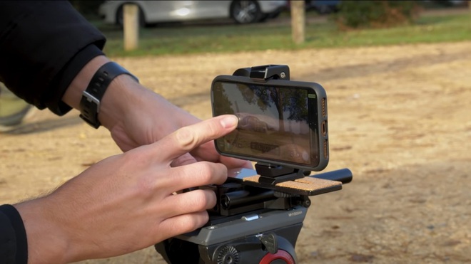 Dùng iPhone 11 Pro quay siêu xe thay máy quay chuyên nghiệp, chất lượng như thế nào? - Ảnh 1.