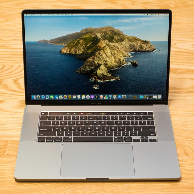 Với bàn phím trên MacBook Pro 16 inch mới, Apple đã thừa nhận sai lầm và chấp nhận thay đổi - Ảnh 1.