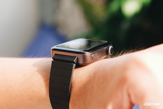 Trên tay Xiaomi Mi Watch: Chiếc Apple Watch của thế giới Android, tuy nhiên chưa nên mua ở thời điểm hiện tại - Ảnh 10.