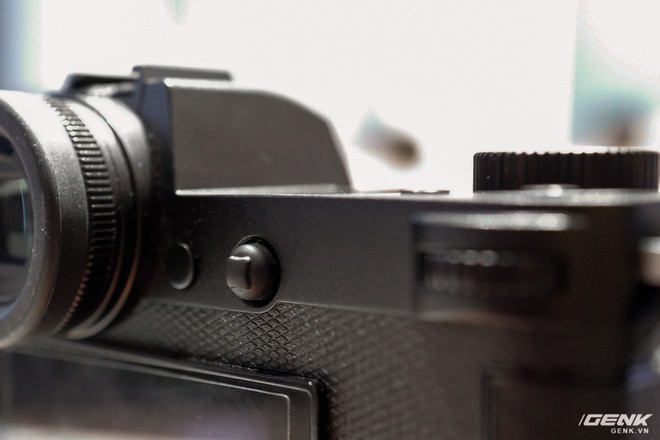 Trên tay máy ảnh không gương lật dành cho 1% dân số Leica SL2: Thiết kế sang, cảm biến 47MP, giá gần 160 triệu đồng - Ảnh 13.