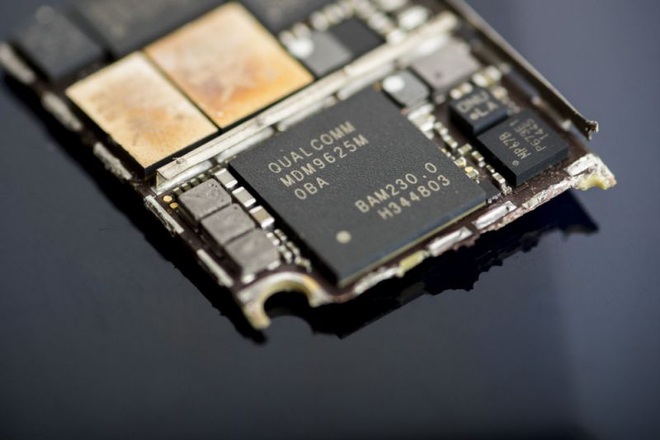 Intel đổ tại hành vi của Qualcomm đã khiến họ phải rút khỏi lĩnh vực chip modem 5G - Ảnh 1.