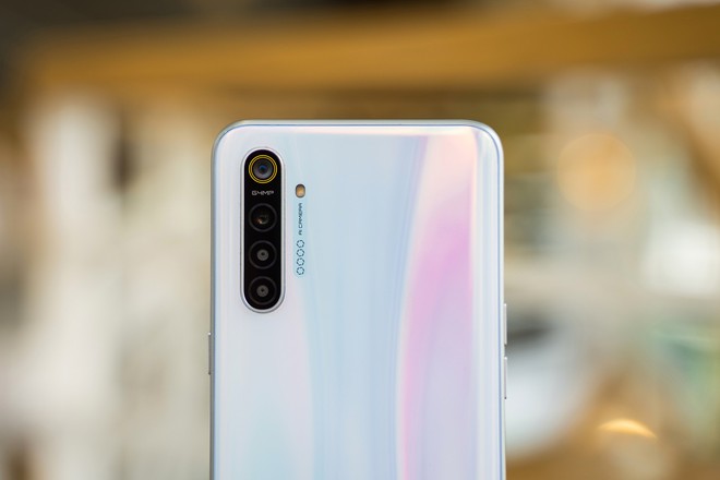 Mở hộp Realme XT chính thức tại Việt Nam: 4 camera, smartphone đầu tiên trên thế giới có số chấm 64MP, 8GB RAM , giá 7,9 triệu đồng - Ảnh 10.