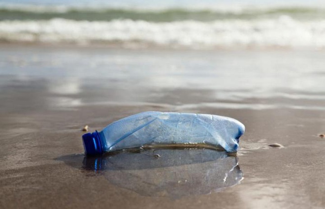 Chiếc “bẫy” bằng bong bóng khí siêu thông minh này hứa hẹn sẽ giải quyết vấn nạn rác thải nhựa ngoài đại dương - Ảnh 1.