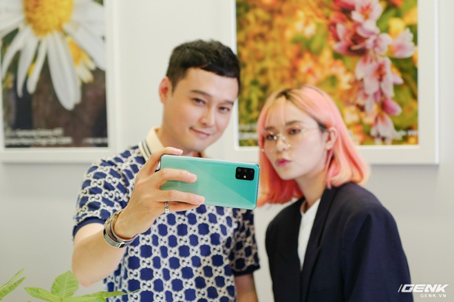 Trên tay Galaxy A51: Việt Nam là thị trường ra mắt đầu tiên trên thế giới, giá 7,99 triệu đồng - Ảnh 10. Trên tay Galaxy A51: Việt Nam là thị trường ra mắt đầu tiên trên thế giới, giá 7,99 triệu đồng - Ảnh 10.