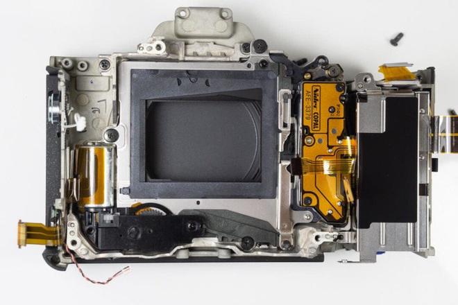 Mổ bụng máy ảnh Sony a7R IV: Nâng cấp đáng kể về mọi mặt - Ảnh 40.