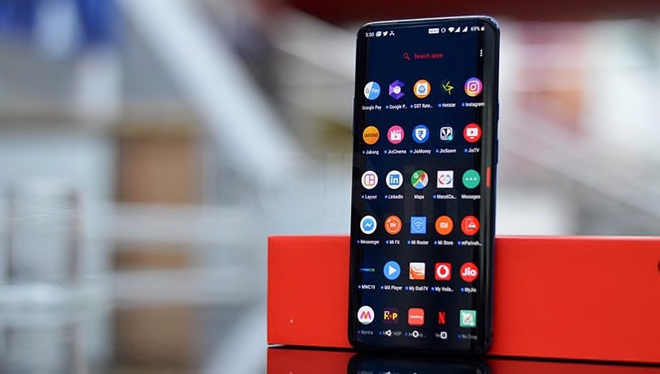 Cùng 1000 USD, cùng 2 năm tuổi, nhưng Galaxy Note 8 đã bị Samsung bỏ rơi còn iPhone X vẫn được cập nhật iOS mới nhất - Ảnh 3.