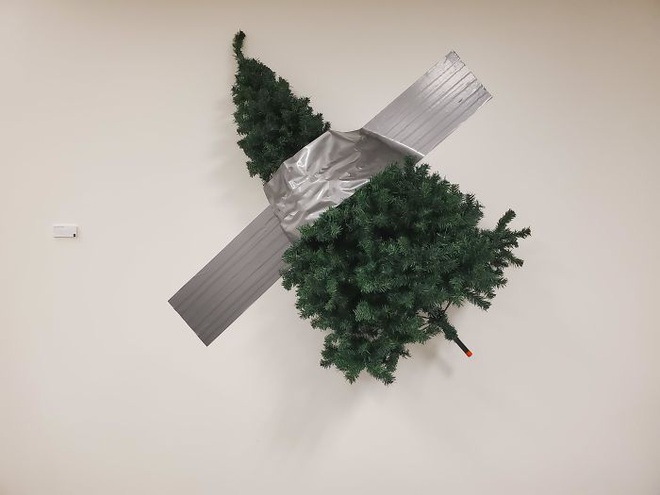 Ngắm 20 cây thông Noel cực chất từ những nhân viên sáng tạo - Ảnh 15.