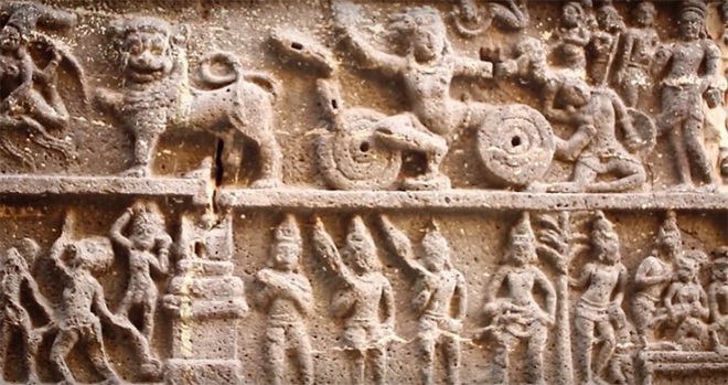 Khám phá ngôi đền cổ 1.200 năm tuổi được tạc từ duy nhất một khối đá siêu to khổng lồ - Ảnh 7.