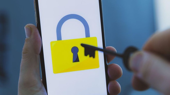 UAE nắm trong tay công cụ hack iPhone từ xa cực nguy hiểm: Chỉ cần gửi tin nhắn là đã truy cập được dữ liệu trong máy của nạn nhân - Ảnh 2.