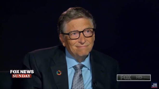 Hôm nay tròn 9 năm Bill Gates công khai chê Apple iPad chả có gì đặc sắc - Ảnh 1.