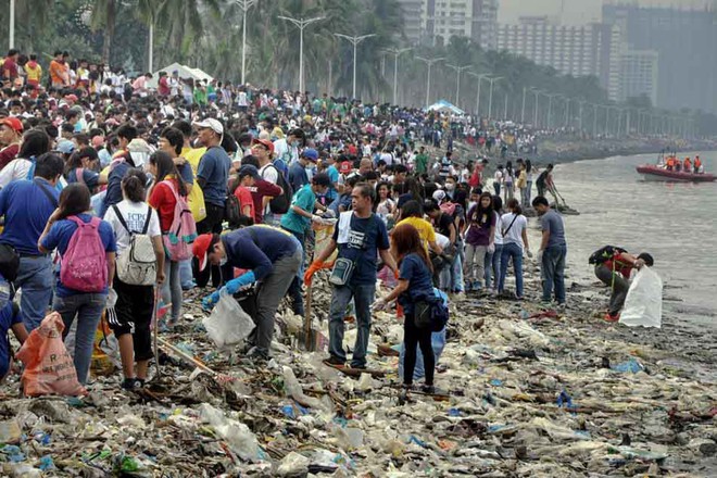 Tin tốt đầu năm mới: 5000 TNV chung tay dọn sạch 45 tấn rác để trả lại vẻ đẹp vốn có của vịnh Manila sau hàng chục năm ô nhiễm - Ảnh 5.