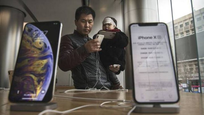 Một chương mới đã mở ra với Apple kể từ khi Táo Khuyết biết mùi đắng của việc doanh số iPhone sụt giảm - Ảnh 4.