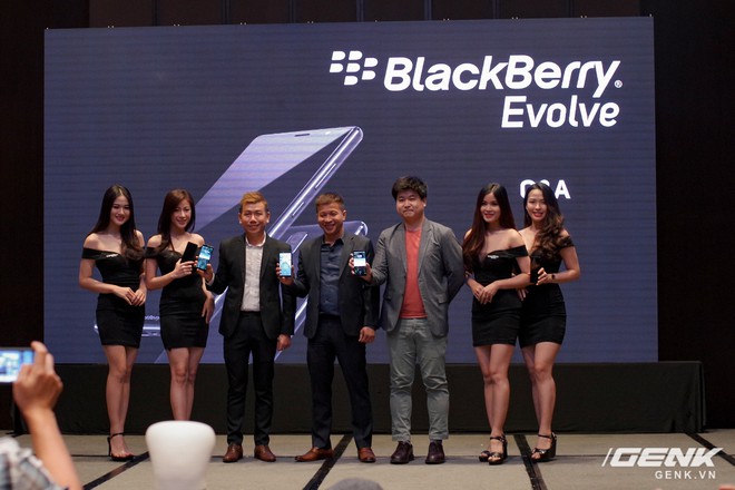 Blackberry Evolve chính thức ra mắt tại Việt Nam: màn hình 18:9, pin 4000mAh, Chip Snapdragon 450, giá 8 triệu đồng! - Ảnh 14.