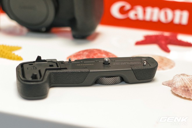 Canon chính thức ra mắt EOS RP: cảm biến full-frame, kích thước nhỏ gọn, giá 38 triệu đồng - Ảnh 3.