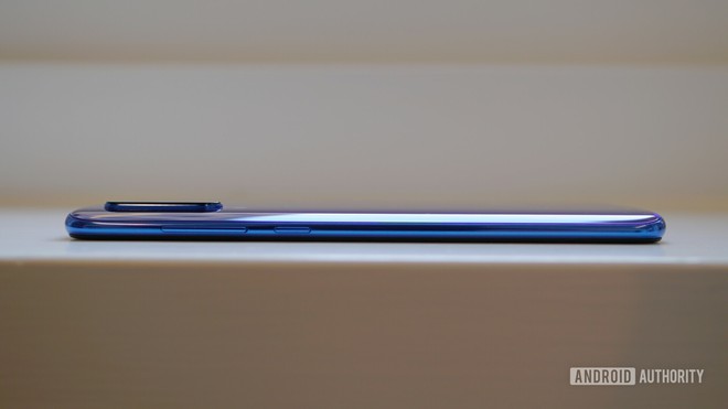 Cận cảnh Xiaomi Mi 9: Smartphone có thiết kế tốt nhất của Xiaomi - Ảnh 5.