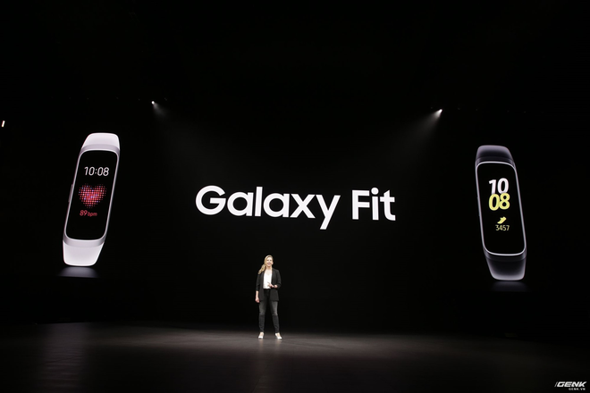 Samsung ra mắt đồng hồ thông minh Galaxy Watch Active và vòng tay Galaxy Fit hỗ trợ người yêu thể thao - Ảnh 4.