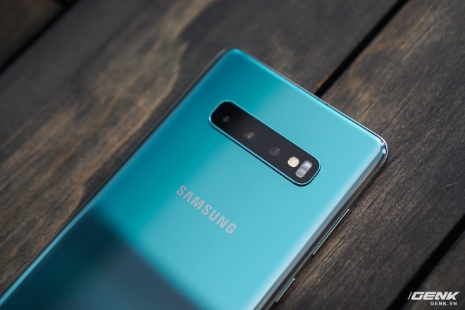 Samsung Galaxy S10 chính thức ra mắt: chọn đi con đường riêng nhưng là hướng bao người dùng mong đợi - Ảnh 8.