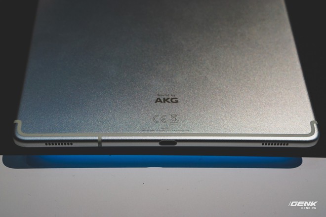 Trên tay Galaxy Tab S5e: Thiết kế giống iPad, chip Snapdragon 670, bỏ jack cắm tai nghe, giá 399 USD - Ảnh 7.