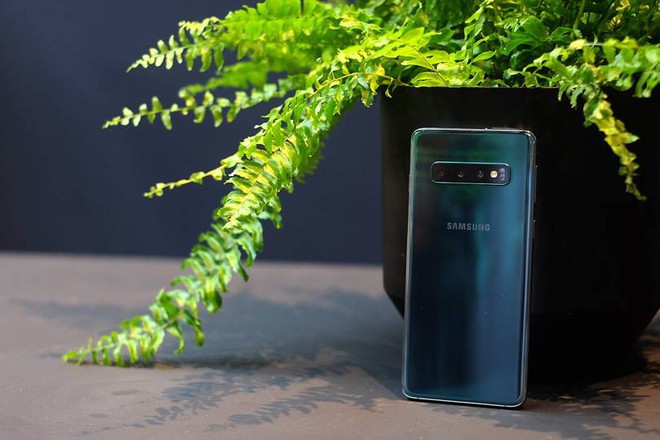 Samsung Galaxy S10 vs. S9 vs. S8: nâng cấp toàn diện - Ảnh 4.