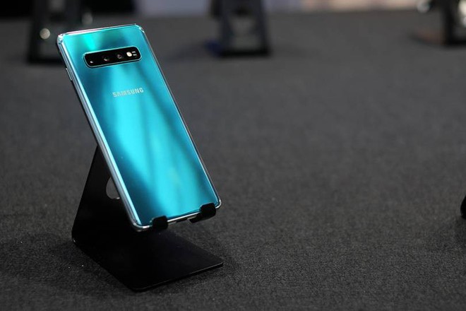 Samsung Galaxy S10 vs. S9 vs. S8: nâng cấp toàn diện - Ảnh 7.