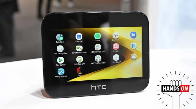 [MWC 2019] HTC làm điện thoại thì đã quá nhàm nhưng với cục phát 5G thì lại khác: cực kỳ sáng tạo - Ảnh 1.