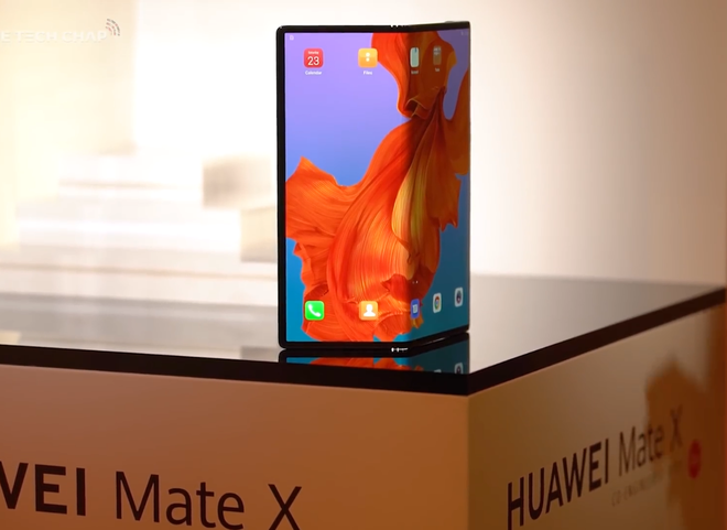 Huawei Mate X có một vấn đề khi sử dụng mà Galaxy Fold sẽ không bao giờ gặp phải - Ảnh 4.