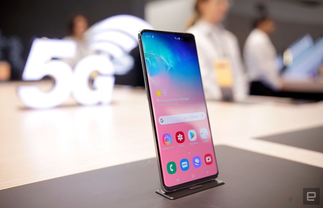 [MWC 2019] Trên tay Samsung Galaxy S10 5G: Màn hình lớn tới 6.7 inch, camera 3D thời gian thực - Ảnh 1.