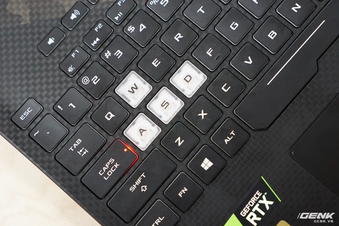 Cận cảnh laptop Asus ROG Strix SCAR II GL504: giá 48 triệu cho Core i7, RTX 2060 - Ảnh 9.