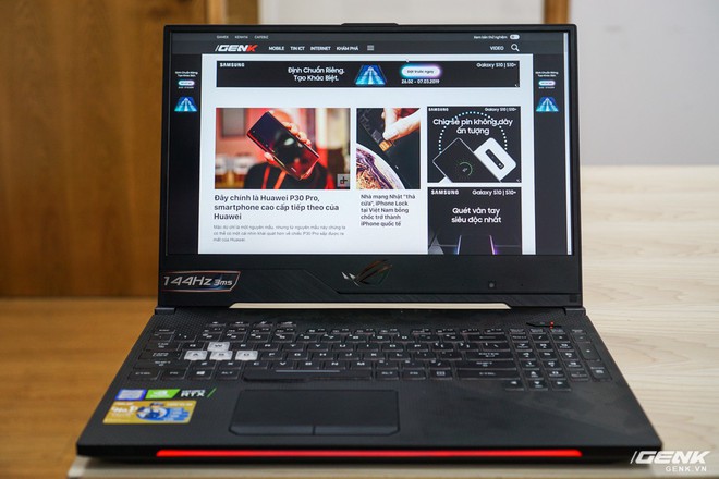 Cận cảnh laptop Asus ROG Strix SCAR II GL504: giá 48 triệu cho Core i7, RTX 2060 - Ảnh 2.