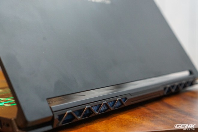 Trên tay Acer Predator Triton 500: laptop gaming cao cấp mỏng nhẹ, GPU Nvidia RTX 2080 Max-Q, giá từ 50 triệu - Ảnh 13.